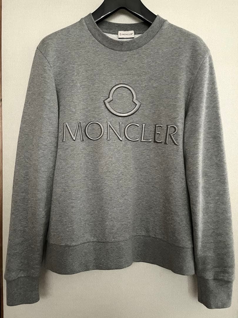 て*つ様 モンクレール　ビッグロゴ刺繍スウェットトレーナー　M 極美品
