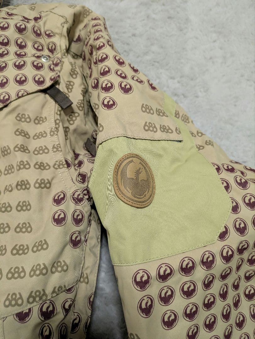 激レア 686 × Dragon コラボ スノボウェア ハイエンドモデル 希少