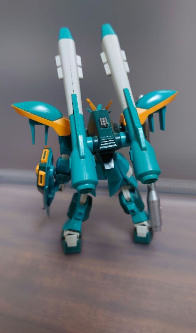 ガンプラ ジャンク組み立て済み HG グフイグナイテッド
