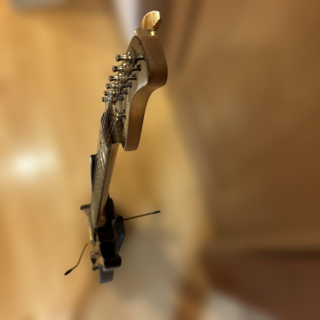 金ロゴ FERNANDES SFR-512 ストラトゴールドパーツ仕様 アーム付