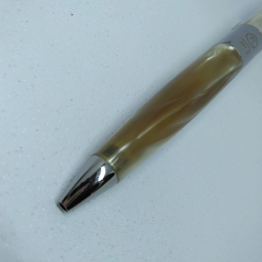 ROMEO No.3　イタリアンベージュ　太軸　 R154 ボールペン 本体