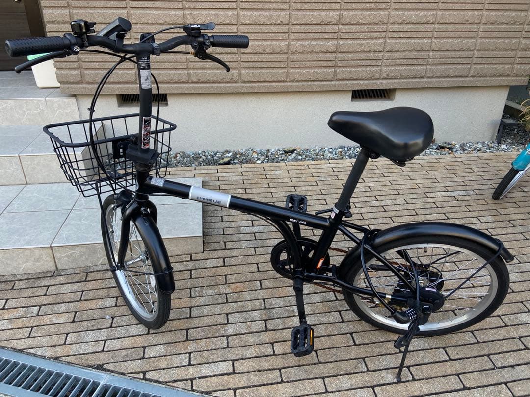 折りたたみ自転車 ブラック エンジンラボA 20インチ　6段変速　大阪