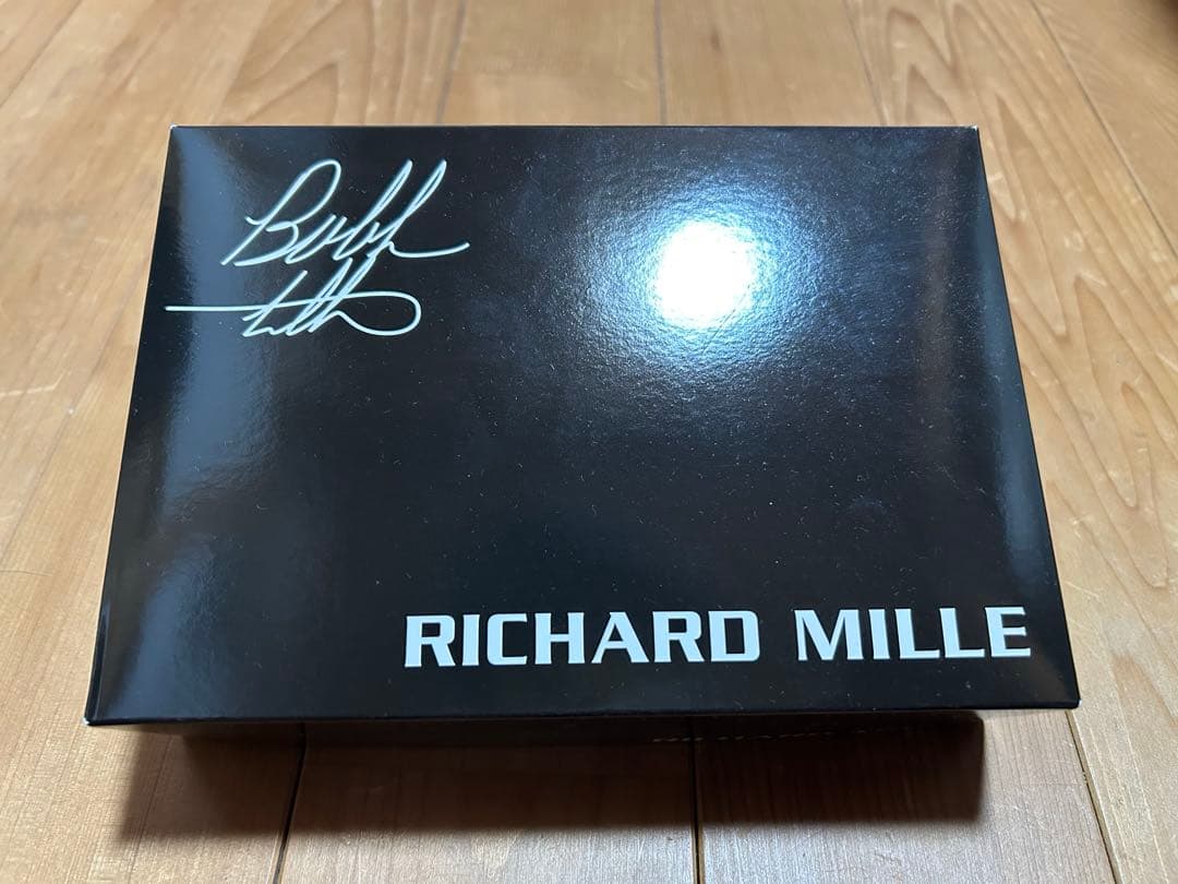 RICHARD MILLE リシャールミル　ゴルフボール　pro v1