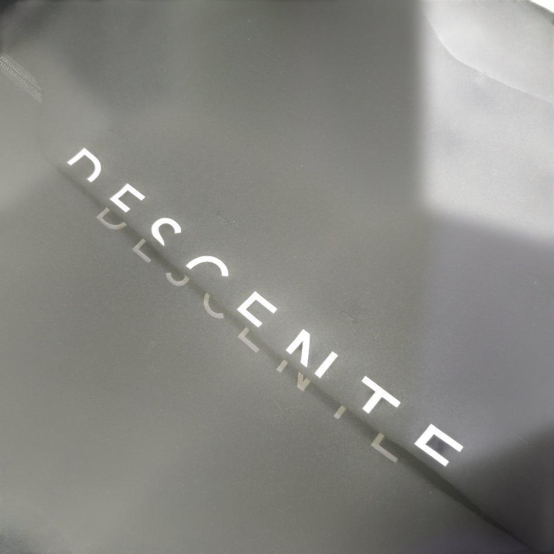 【入手困難】デサントゴルフ ロゴプリントジャージー ジャケット M 黒