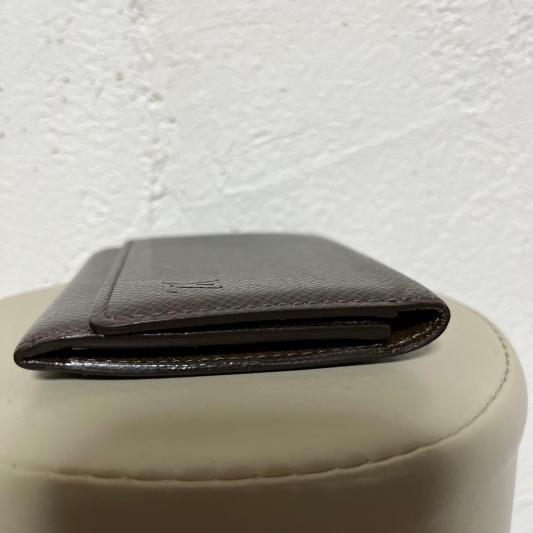 ルイヴィトン　タイガ　名刺入れ　ダークブラウン