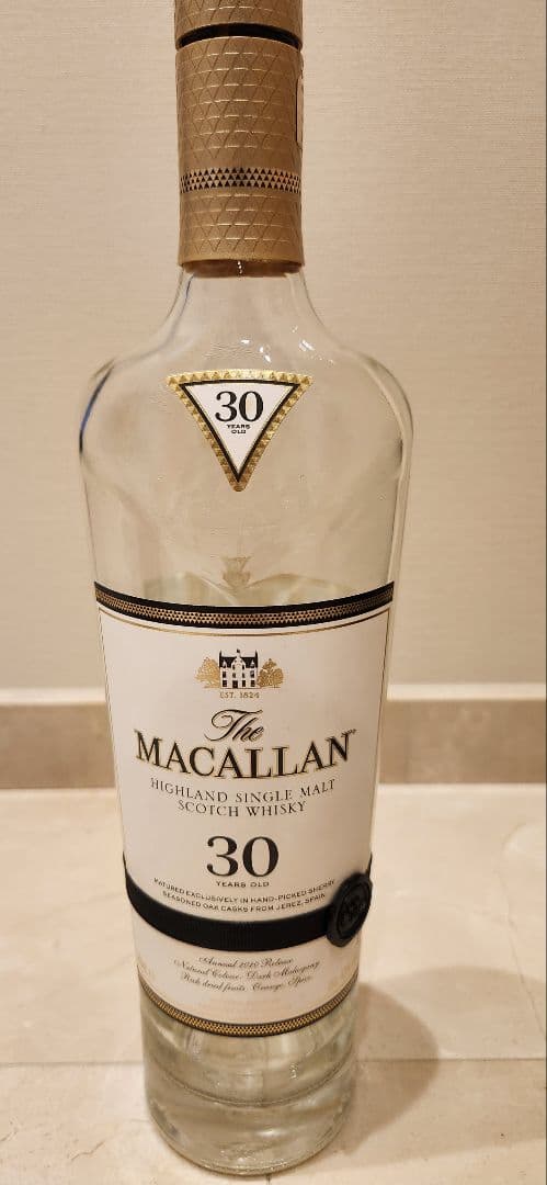 マッカラン 30年 シングルモルトウイスキー 空き瓶 収納袋 7月末まで