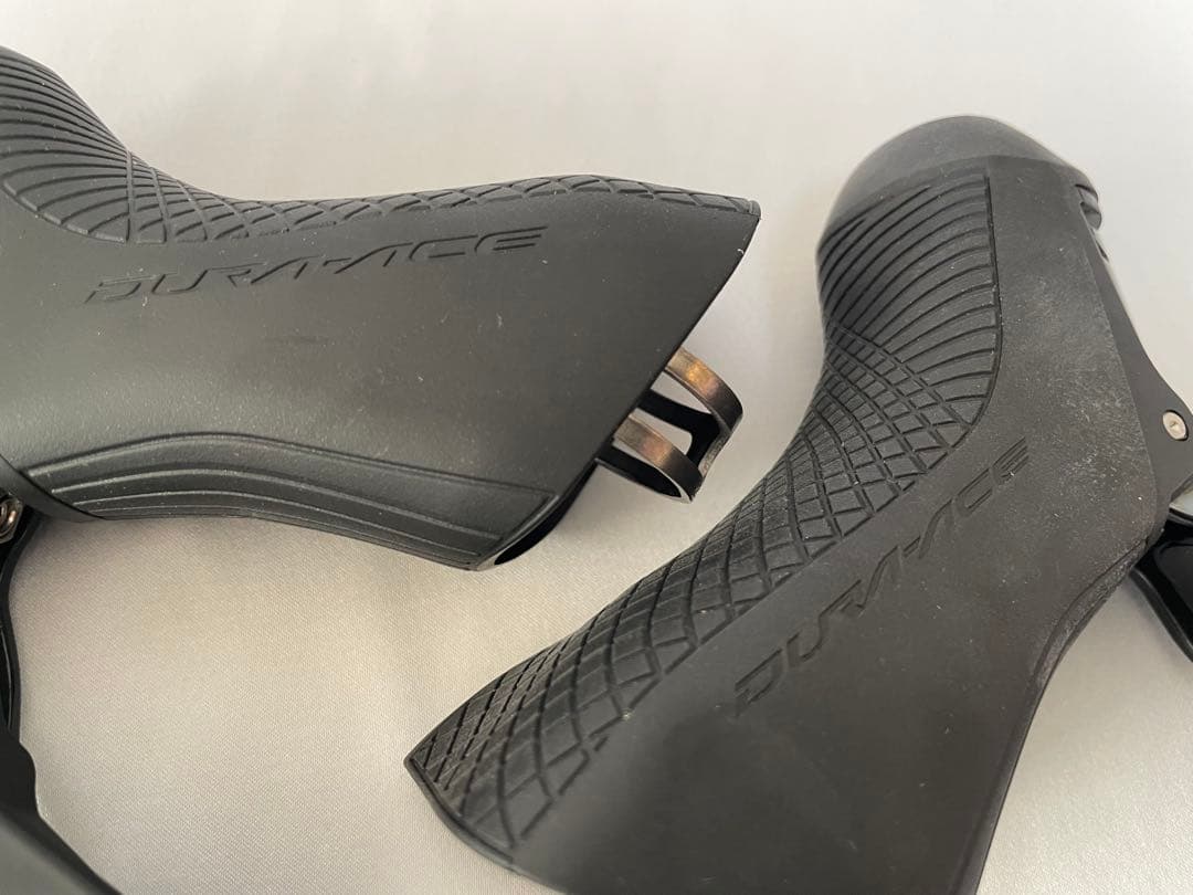 シマノDURA－ACE Di2デュアルコントロールレバー「ST‐R9170」新品