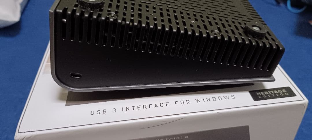 新中古　Apollo Twin X usbオーディオインターフェイス　UA