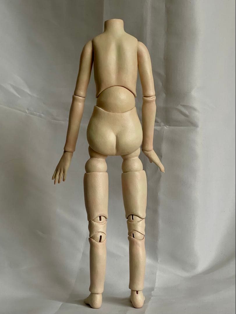 ナ*ー様 創作球体関節人形・花貌の娘