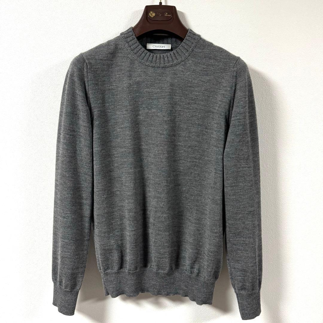 【最終値引き】クルチアーニ　46 グレー　ウール　ニット