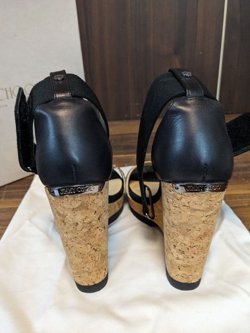 花*様 D1074　ジミーチュウ　ウェッジソール　ストラップ　調節可能　黒　ヘビ