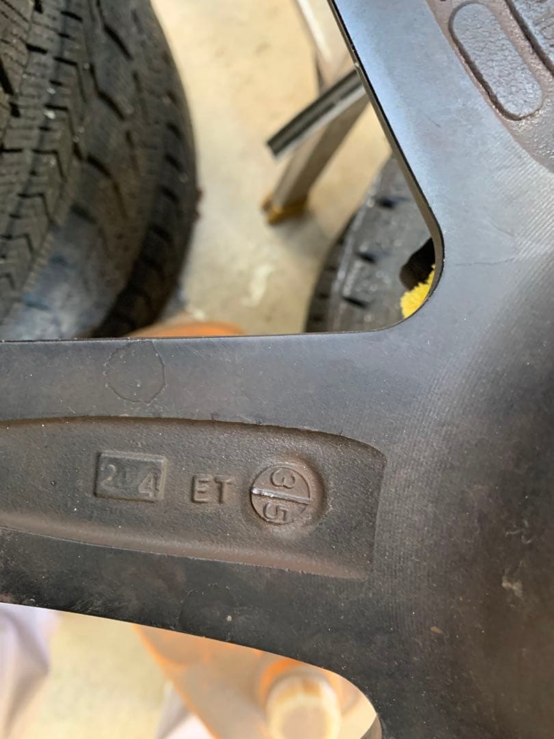 ブリザックスタッドレスタイヤホイール4本セット